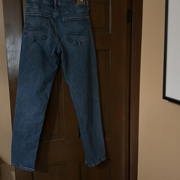 Worn once, looser fit jeans - Picture 2 of 3